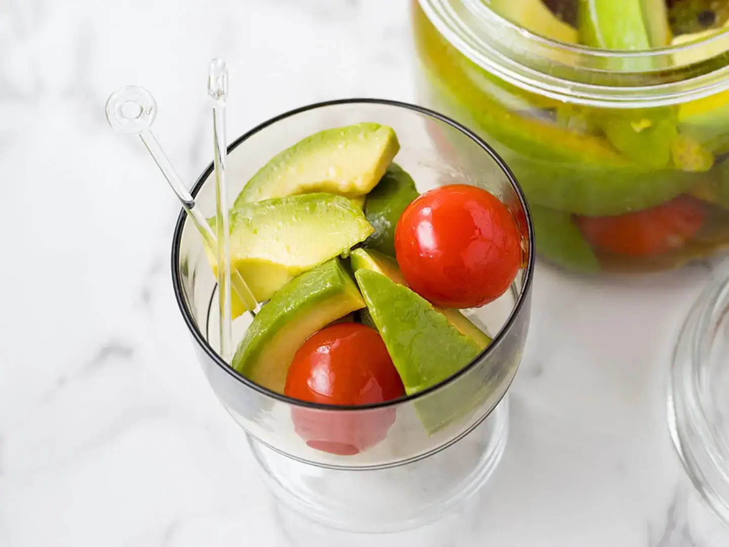 硬めアボカドのピクルス