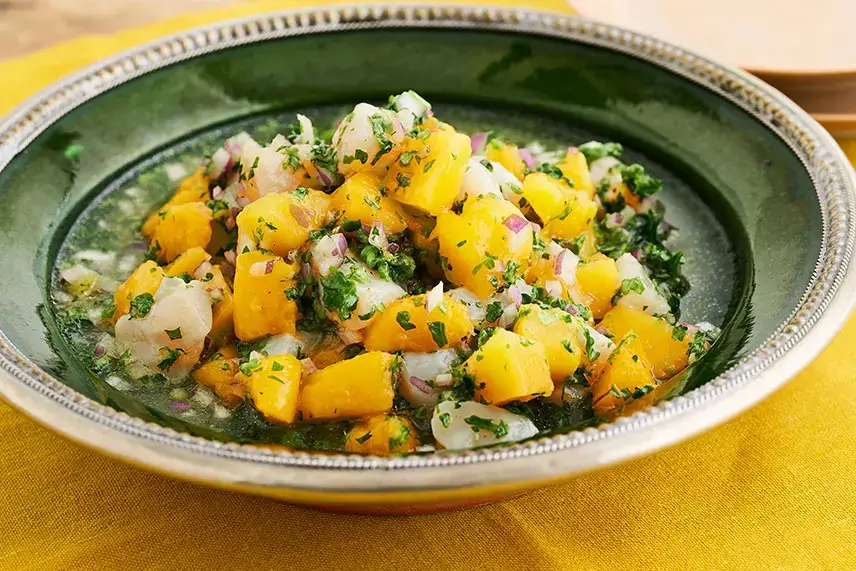 マンゴーとホタテのエスニックマリネ