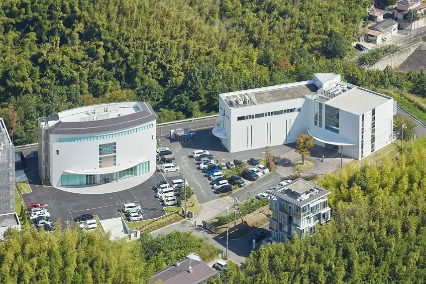 ファーマフーズ本社