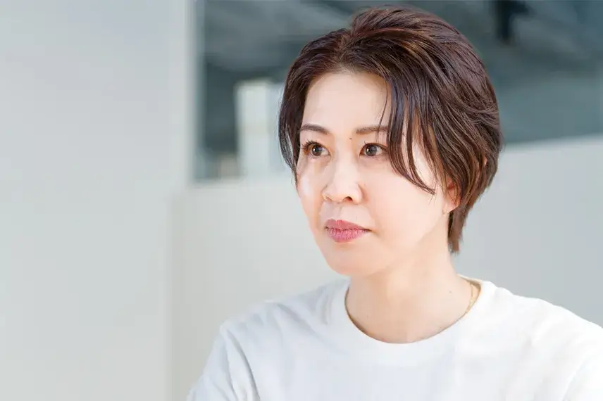 「スナック横丁」を運営する五十嵐真由子さん